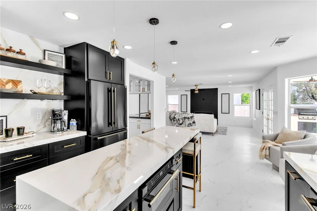 7333 Painted Shadows, Las Vegas, NV 89149