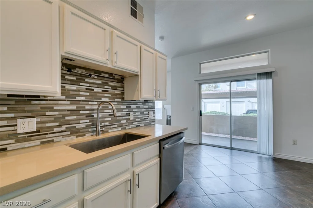 3364 Indian Shadow, Las Vegas, NV 89129