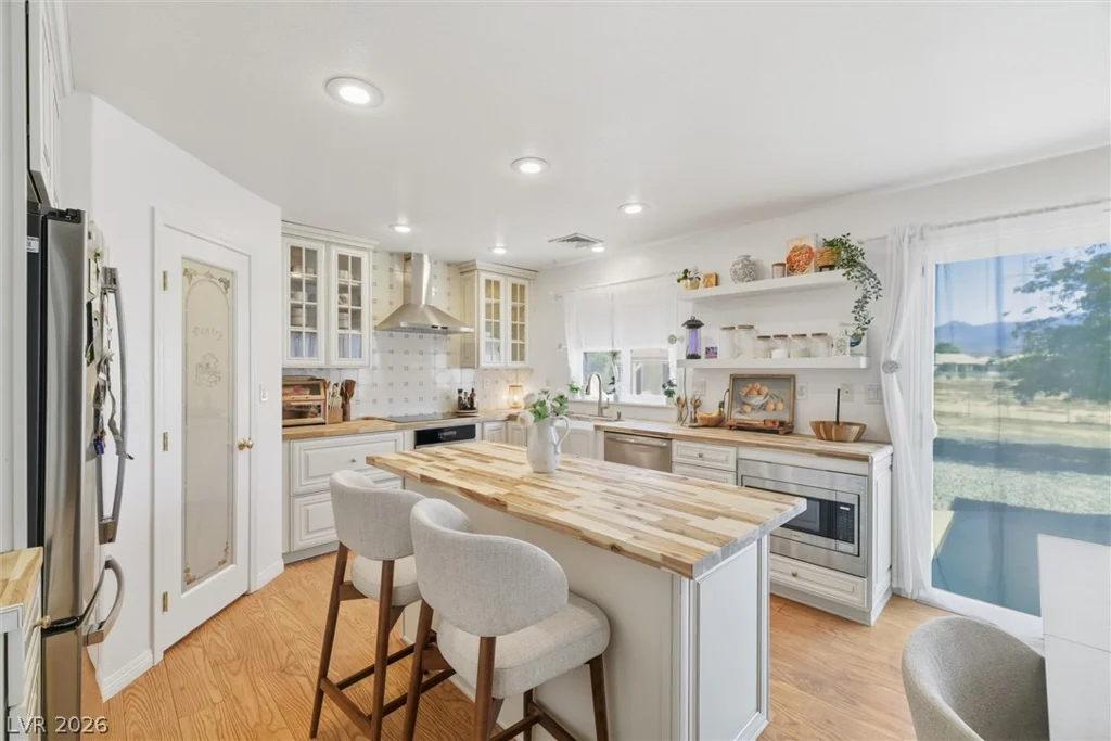 3121 Deacon, Pahrump, NV 89048