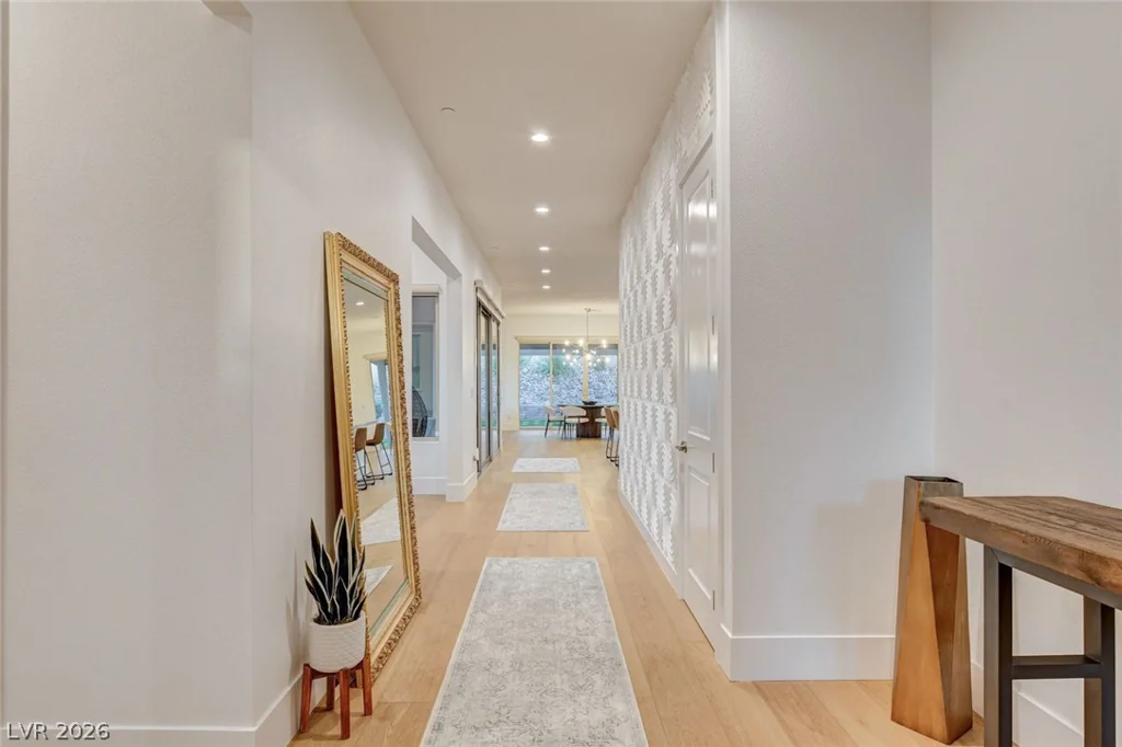 2560 Bridle Oaks, Henderson, NV 89044