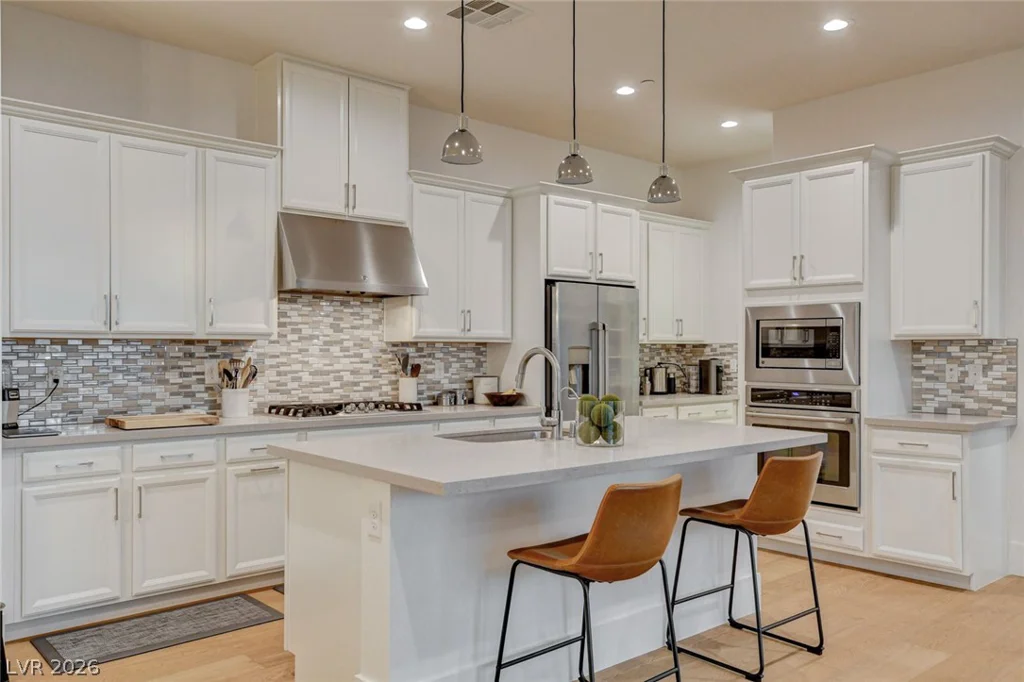 2560 Bridle Oaks, Henderson, NV 89044