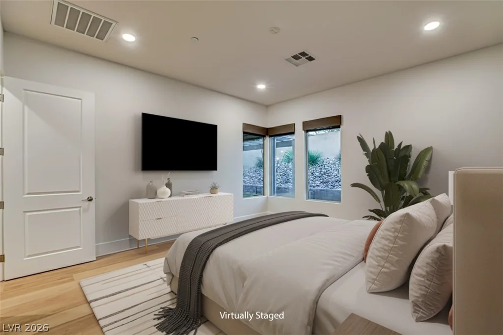 2560 Bridle Oaks, Henderson, NV 89044