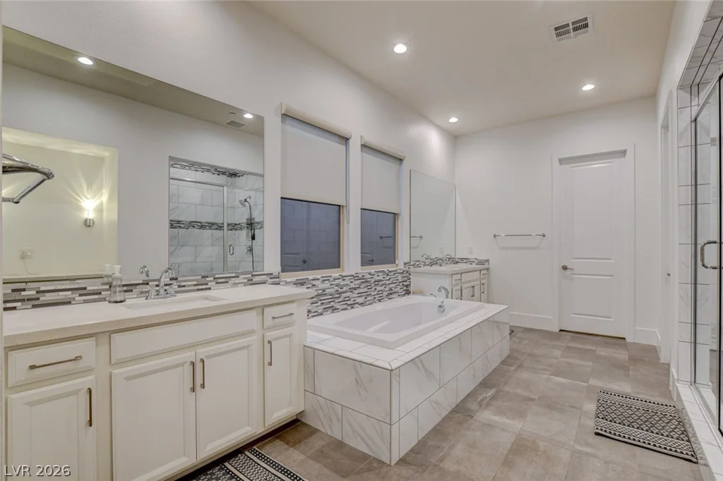 2560 Bridle Oaks, Henderson, NV 89044