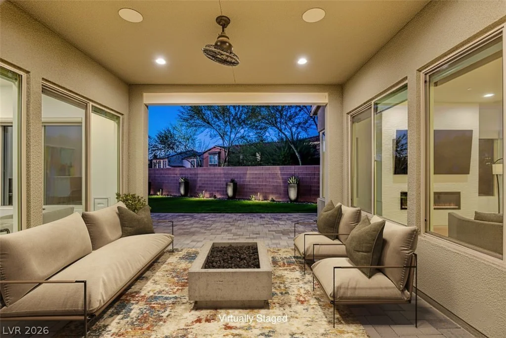 2560 Bridle Oaks, Henderson, NV 89044