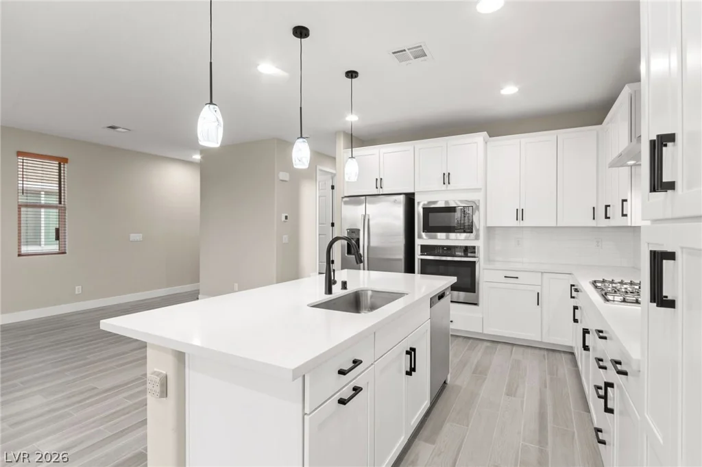 3404 Castlefields, North Las Vegas, NV 89081