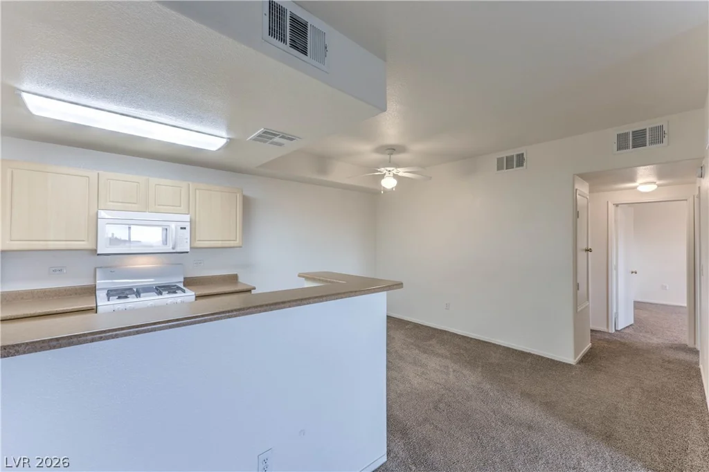 8250 Grand Canyon, Las Vegas, NV 89166