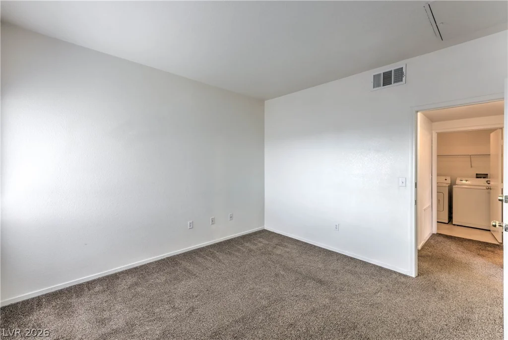 8250 Grand Canyon, Las Vegas, NV 89166