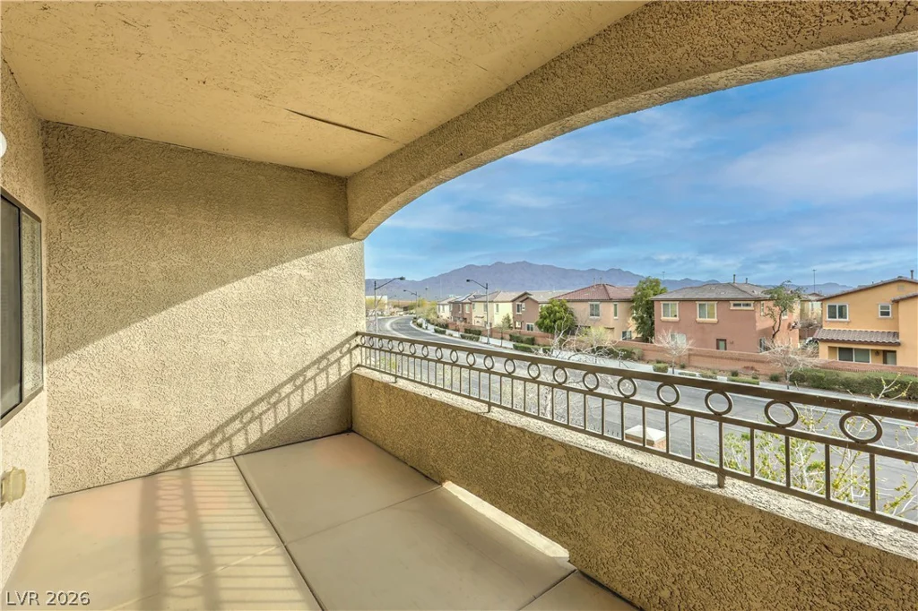 8250 Grand Canyon, Las Vegas, NV 89166