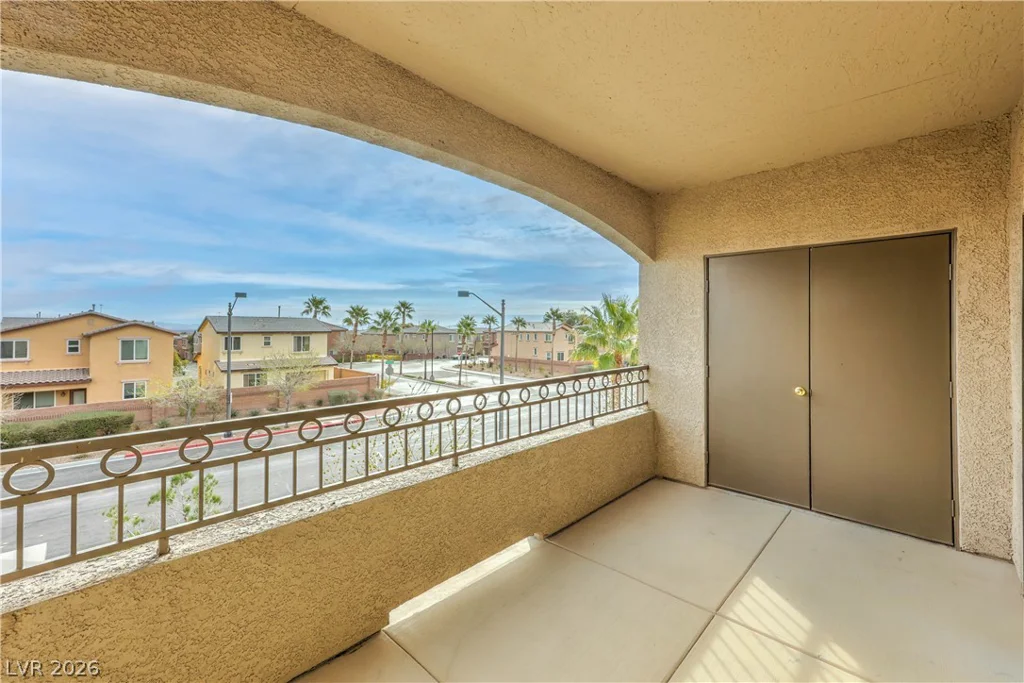8250 Grand Canyon, Las Vegas, NV 89166
