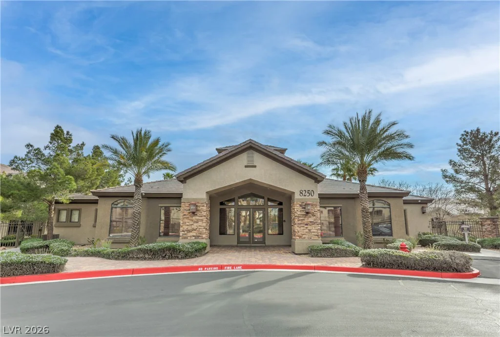 8250 Grand Canyon, Las Vegas, NV 89166