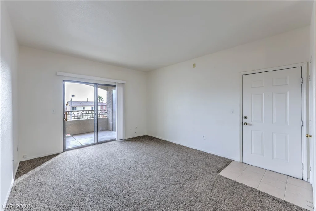 8250 Grand Canyon, Las Vegas, NV 89166
