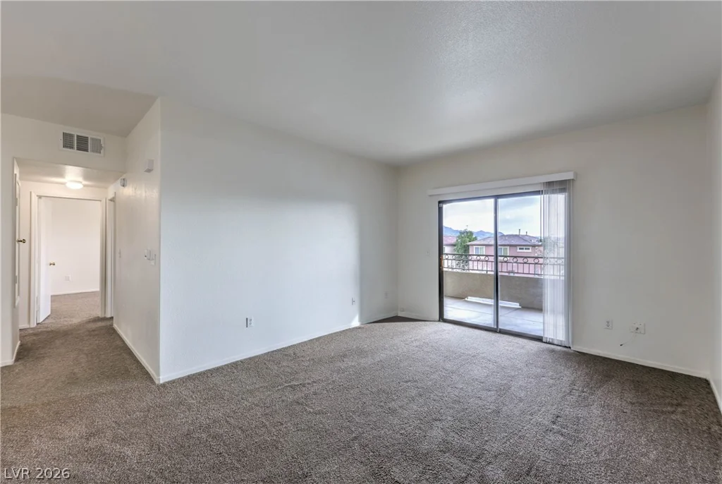 8250 Grand Canyon, Las Vegas, NV 89166