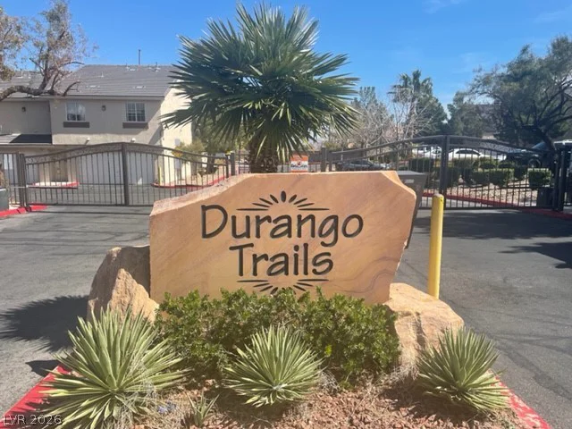 1052 Dusty Creek, Las Vegas, NV 89128