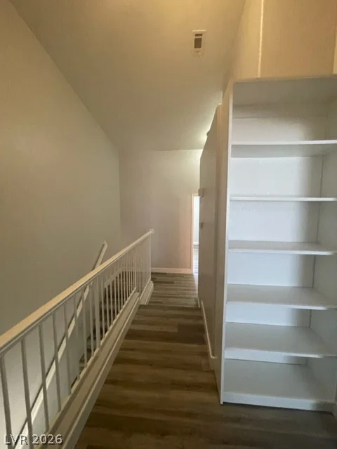 1052 Dusty Creek, Las Vegas, NV 89128