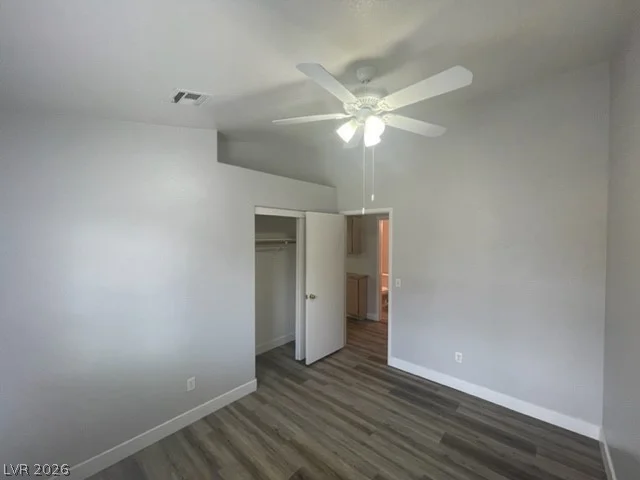 1052 Dusty Creek, Las Vegas, NV 89128