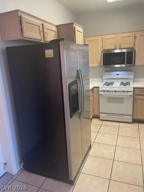 1052 Dusty Creek, Las Vegas, NV 89128