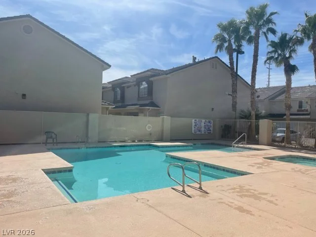 1052 Dusty Creek, Las Vegas, NV 89128