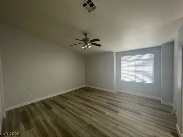 1052 Dusty Creek, Las Vegas, NV 89128