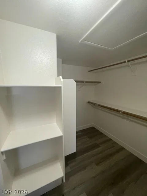 1052 Dusty Creek, Las Vegas, NV 89128