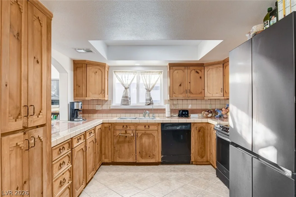5305 Patricia, Las Vegas, NV 89130