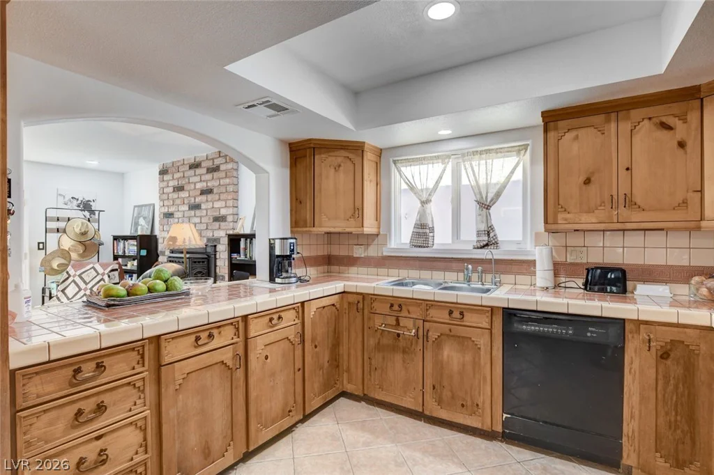 5305 Patricia, Las Vegas, NV 89130