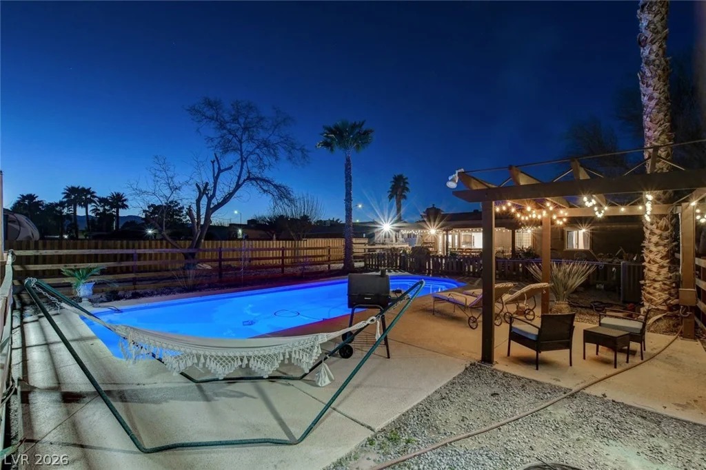 5305 Patricia, Las Vegas, NV 89130