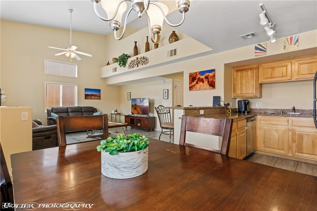 890 Kitty Hawk, Mesquite, NV 89027