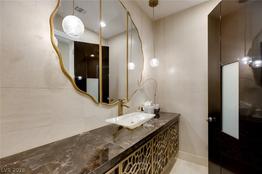 9 ECHO PEAK, Las Vegas, NV 89135