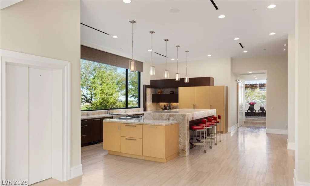 9 ECHO PEAK, Las Vegas, NV 89135