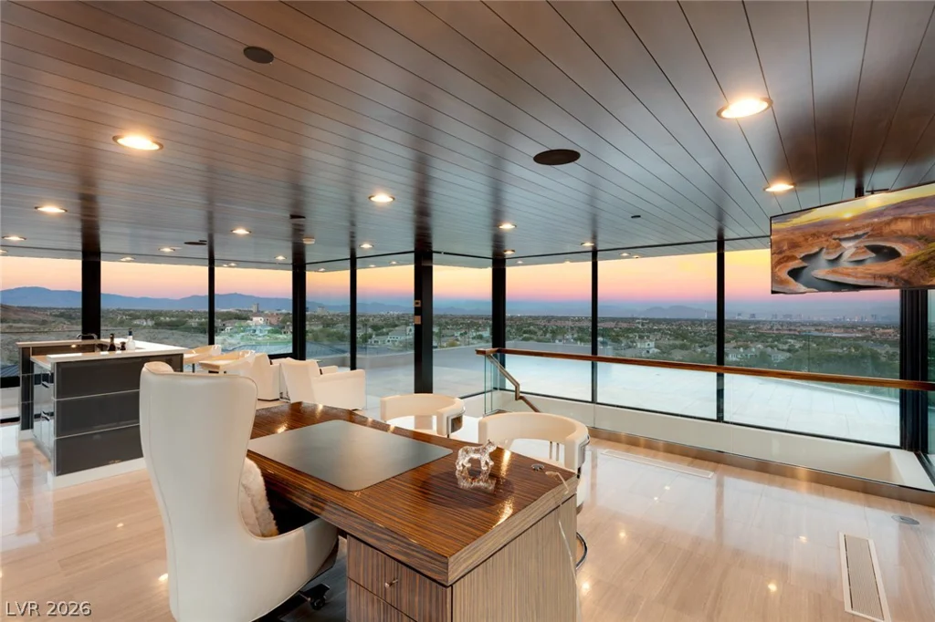 9 ECHO PEAK, Las Vegas, NV 89135