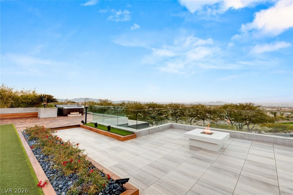 9 ECHO PEAK, Las Vegas, NV 89135