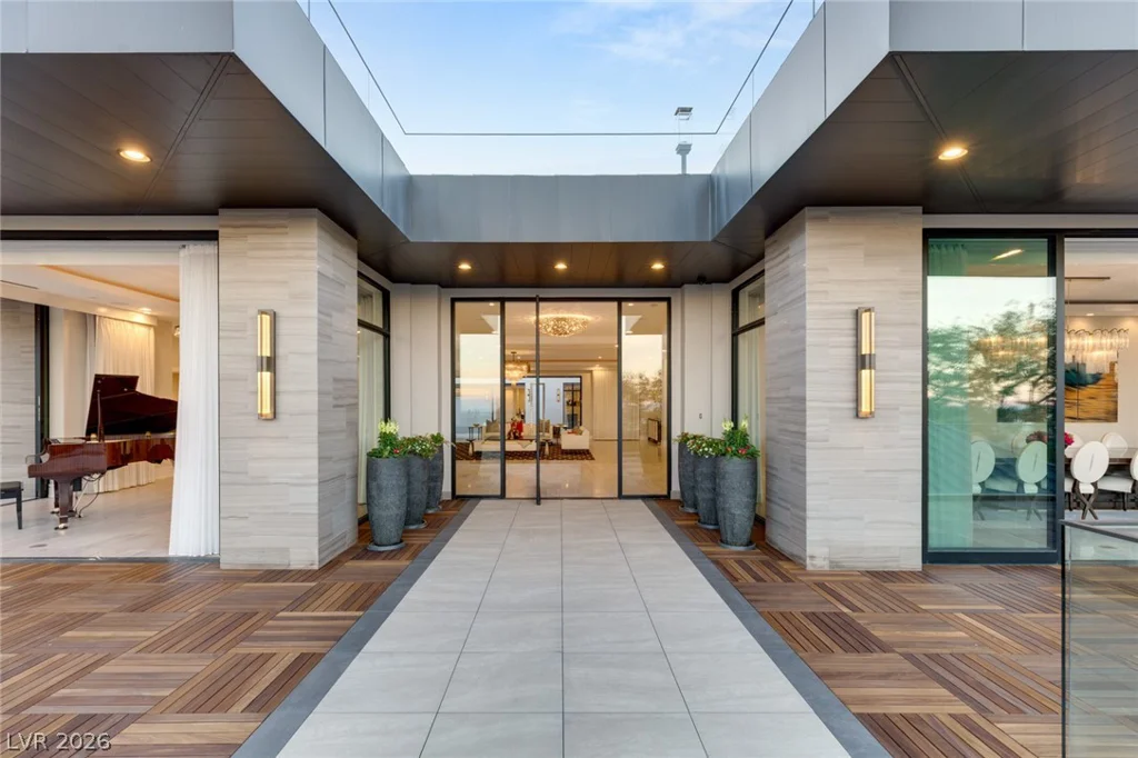 9 ECHO PEAK, Las Vegas, NV 89135