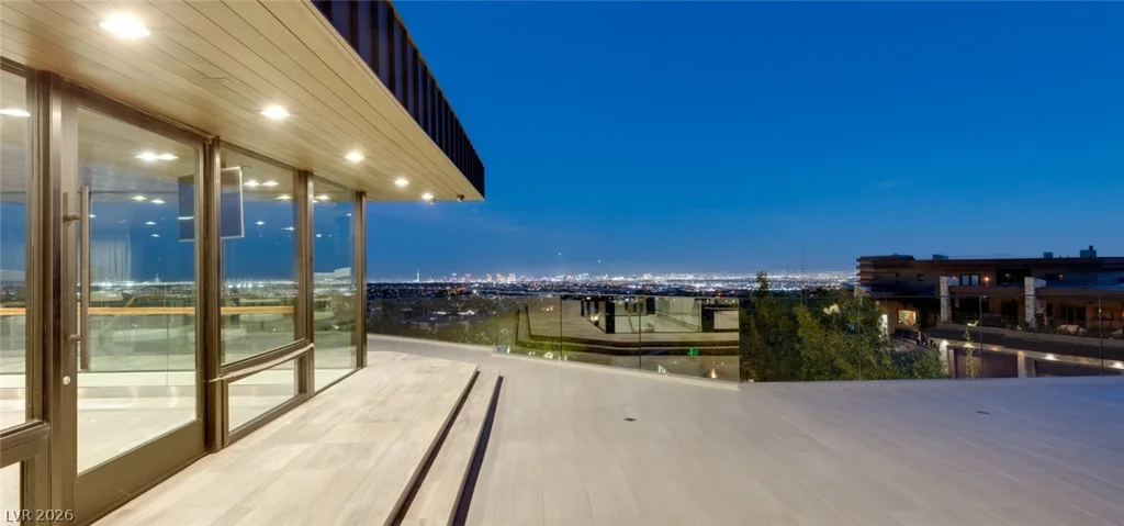 9 ECHO PEAK, Las Vegas, NV 89135