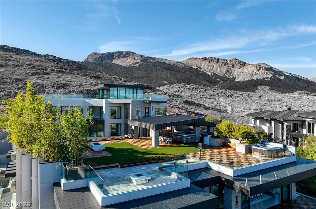 9 ECHO PEAK, Las Vegas, NV 89135