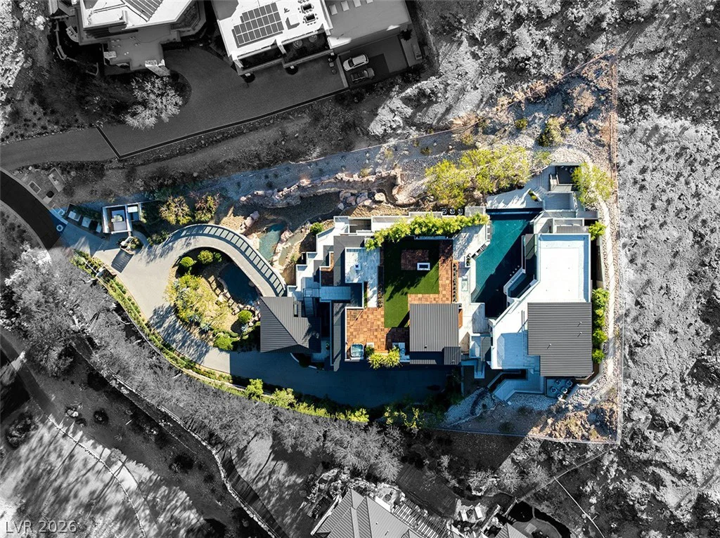 9 ECHO PEAK, Las Vegas, NV 89135