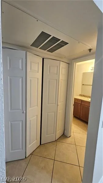 4200 Valley View, Las Vegas, NV 89103