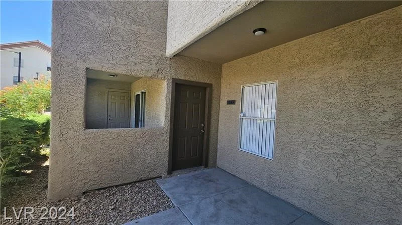 4200 Valley View, Las Vegas, NV 89103