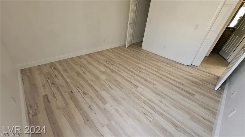 4200 Valley View, Las Vegas, NV 89103