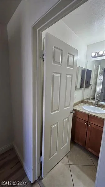 4200 Valley View, Las Vegas, NV 89103