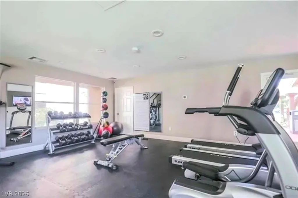 4200 Valley View, Las Vegas, NV 89103