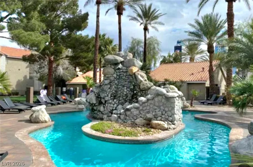 4200 Valley View, Las Vegas, NV 89103