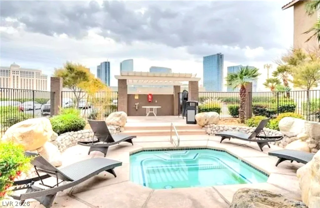 4200 Valley View, Las Vegas, NV 89103