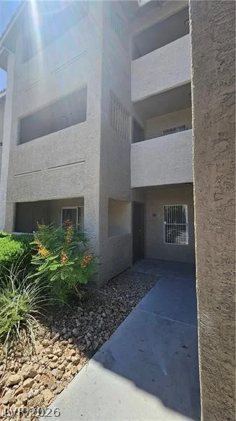 4200 Valley View, Las Vegas, NV 89103