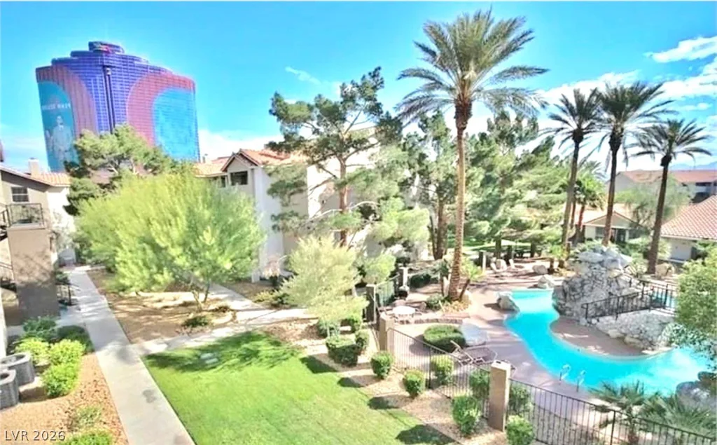 4200 Valley View, Las Vegas, NV 89103