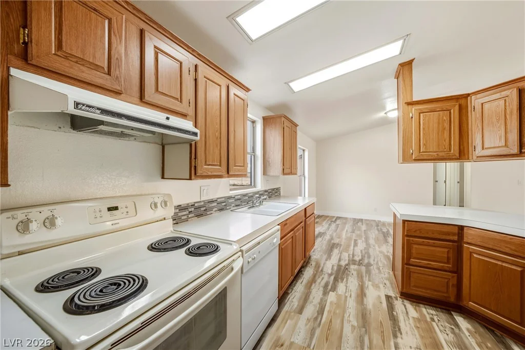 1340 Bunarch, Pahrump, NV 89060