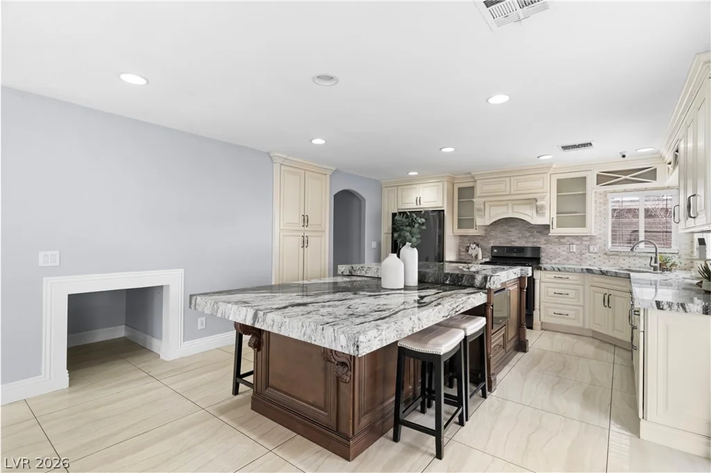 823 Rusty Branch, Las Vegas, NV 89123