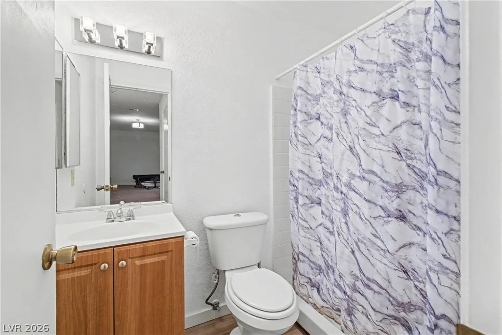 8040 Celestial, Las Vegas, NV 89128