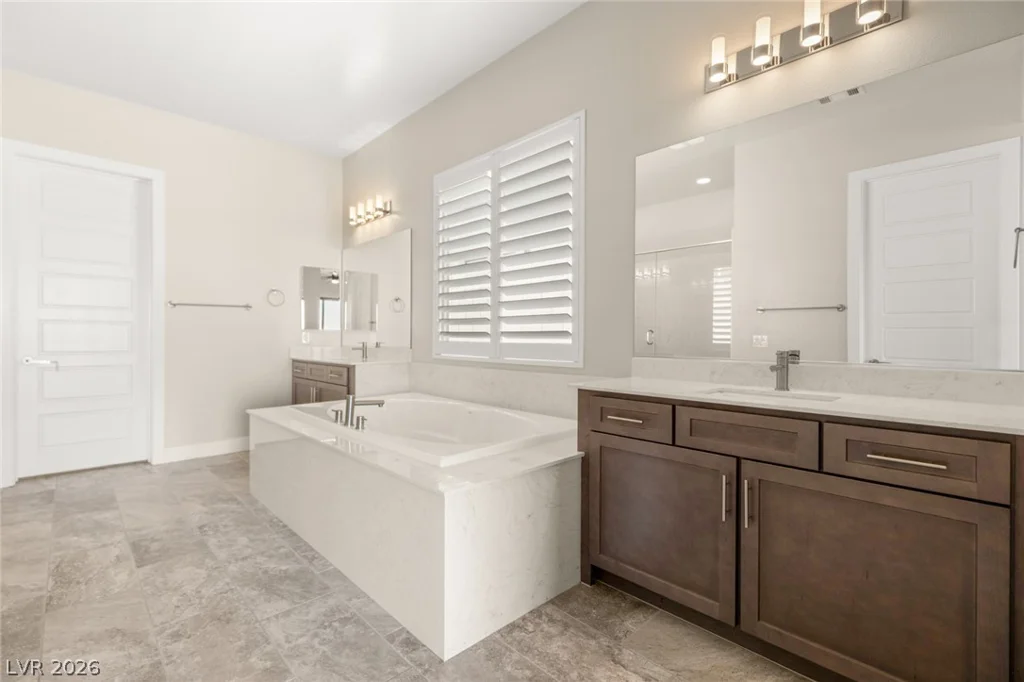 7966 Ford, Las Vegas, NV 89113