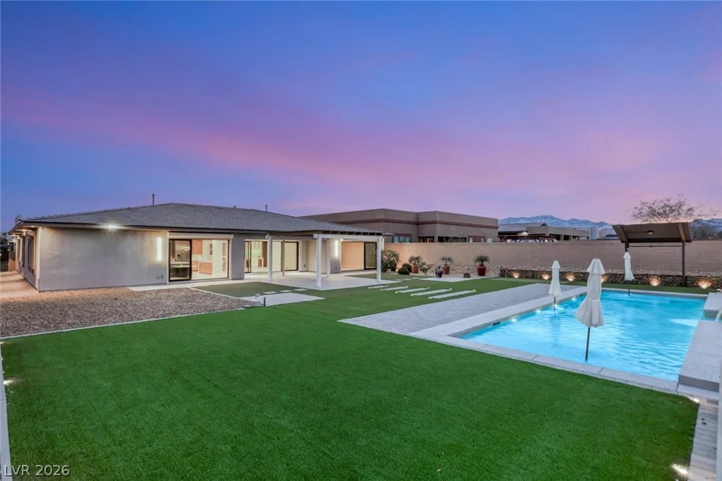 7966 Ford, Las Vegas, NV 89113
