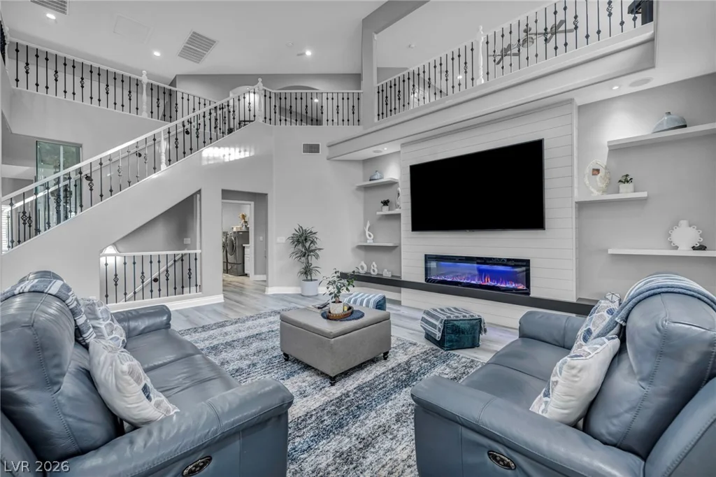 11205 Pentland Downs, Las Vegas, NV 89141